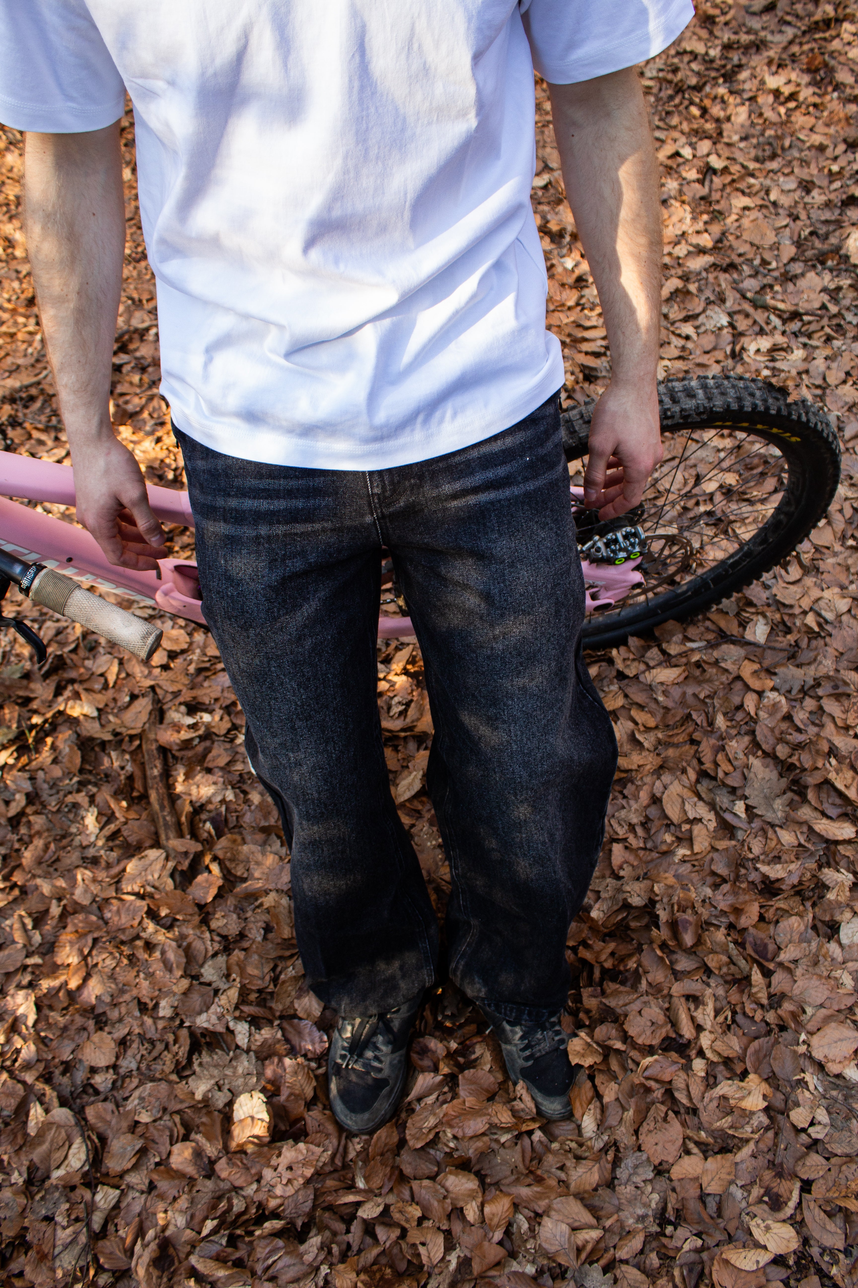 BAGGY JEANS (Restock Soon) Sign up for early access so you don’t miss