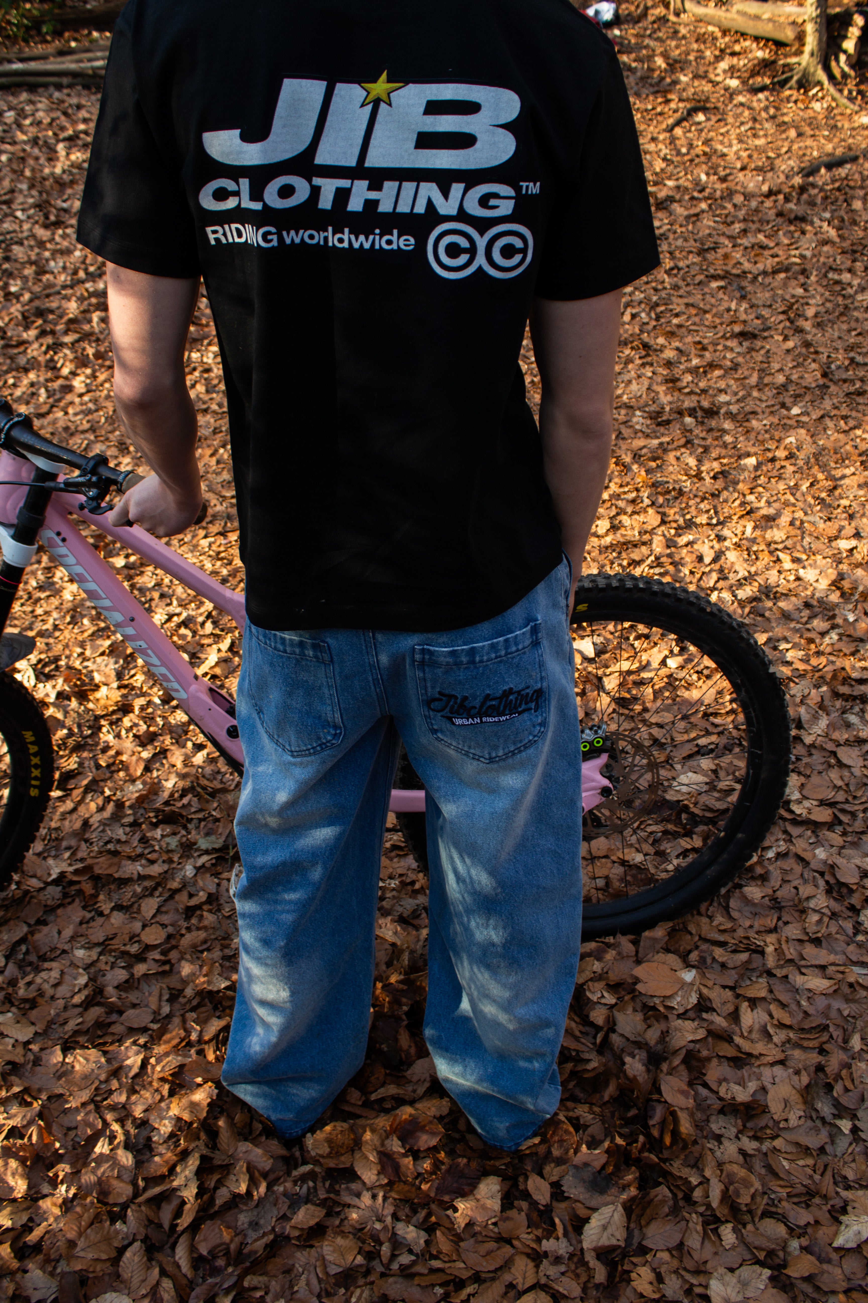 BAGGY JEANS (Restock Soon) Sign up for early access so you don’t miss